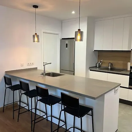 Sea La Vie - Piscina, Parking & Tenis Apartamento